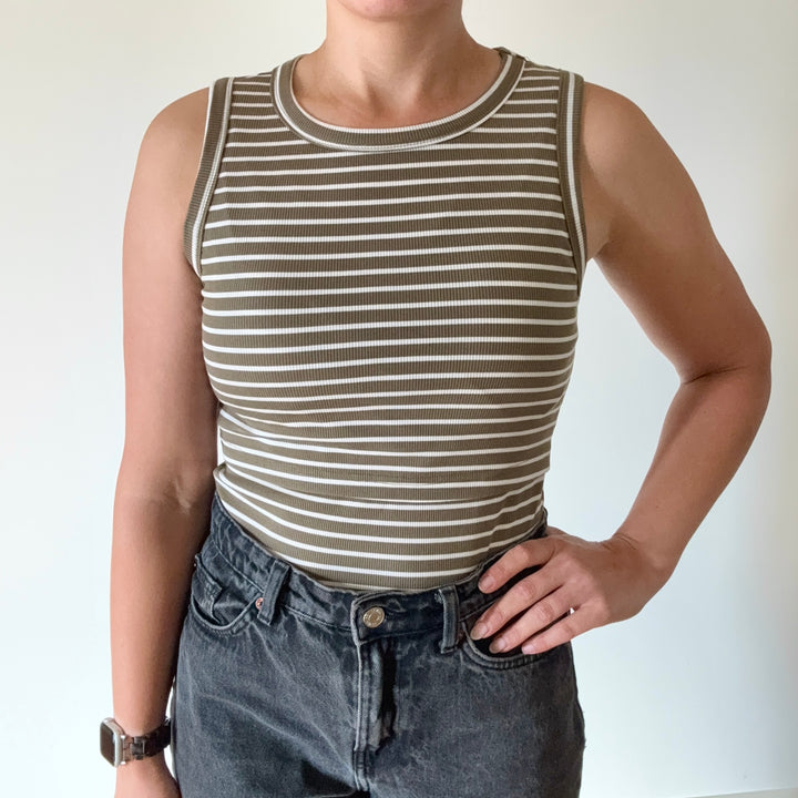 The Ivy Ribbed Nursing Vest