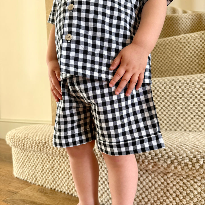 The Winnie Baby & Child Gingham Twinning Shirt & Shorts Set