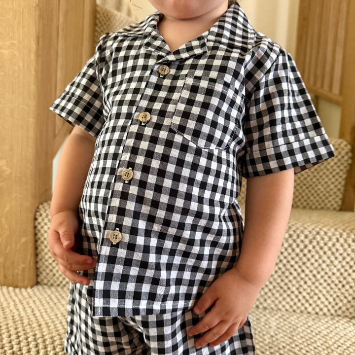 The Winnie Baby & Child Gingham Twinning Shirt & Shorts Set